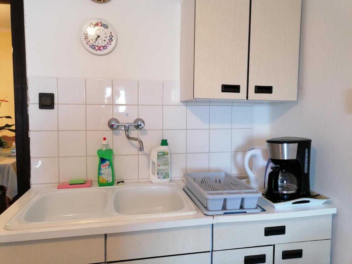 Ildiko Vendeghaz Heviz Apartment ภายนอก รูปภาพ